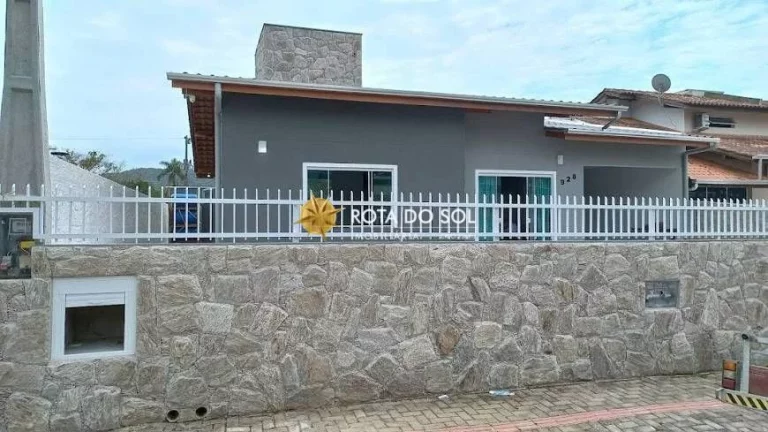 Imagem Casa 3 quartos à venda Praia Bombas Bombinhas SC