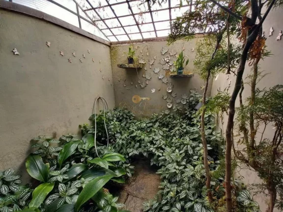 Imagem Casa para Venda em Teresópolis / RJ no bairro Golfe