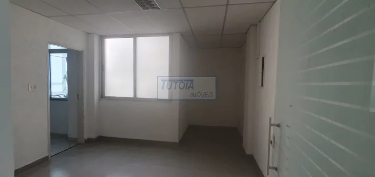 Imagem EXCELENTE CONJUNTO COMERCIAL PARA LOCAÇÃO NA RUA BERNARDINO DE CAMPOS