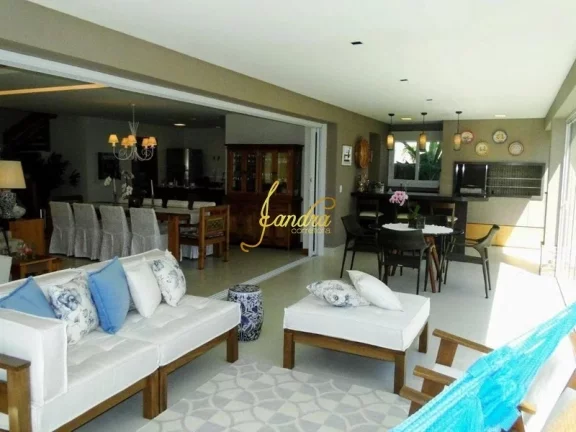 Imagem Casa condomínio Beira mar de alto padrão 04 amplas suítes