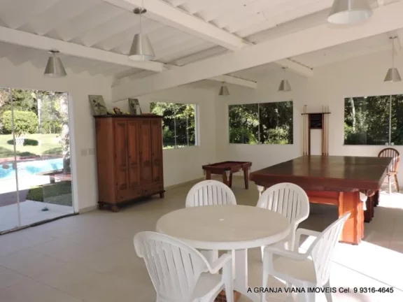 Imagem Casa com 5 dormitórios à venda, 804 m² - Granja Viana - Carapicuíba/SP