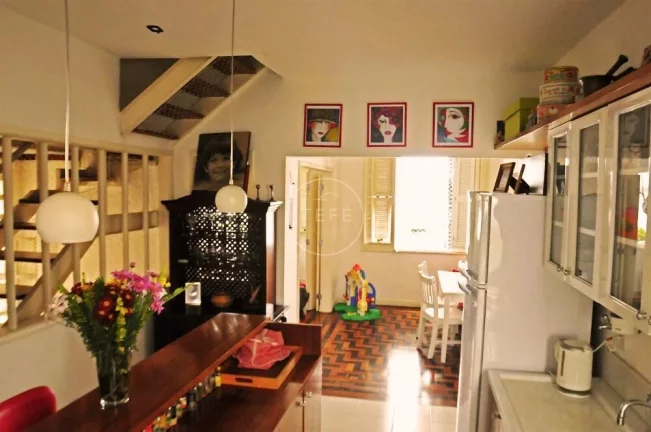 APARTAMENTO com 3 DORMITÓRIOS na URCA