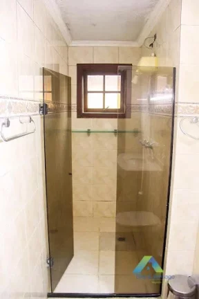 Imagem LINDO SOBRADO NO CONDOMINIO FECHADO EM DIADEMA