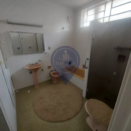 Imagem Imperdível: Casa à venda em São Paulo-SP, Planalto Paulista - 3 quartos, 2 salas, 2 banheiros, 2 vagas de garagem, 130,00 m².