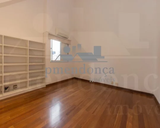 Imagem Cobertura triplex à venda na Vila Madalena, com 2 suítes e 03 vagas, 280m²