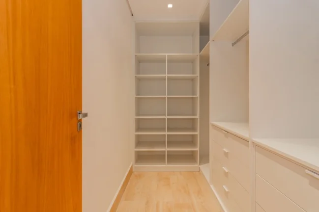 Imagem Casa Duplex Jardim Guedala - 450M², 5 Dorms, 5 Suítes, 4 Vagas, 1 Lavabo, Closet.