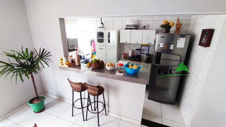 Imagem Casa para Venda em Limeira, Parque Residencial Stahlberg, 3 dormitórios, 1 suíte, 2 banheiros, 2 vagas