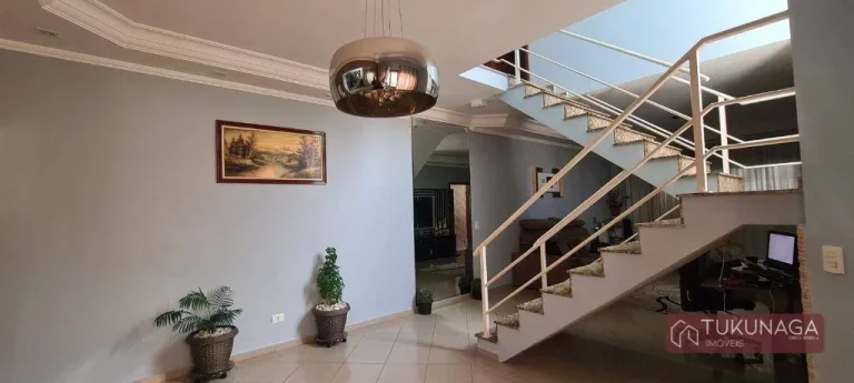 Imagem Sobrado com 3 dormitórios à venda, 192 m² por R$ 1.350.000,00 - Vila Galvão - Guarulhos/SP