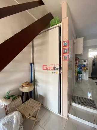 Imagem Casa com 1 dormitório à venda, 50 m² por R$ 320.000,00 - Palmeiras - Cabo Frio/RJ