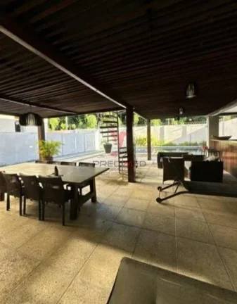 Imagem Casa com 5 suítes - Cabo Branco - João Pessoa/PB