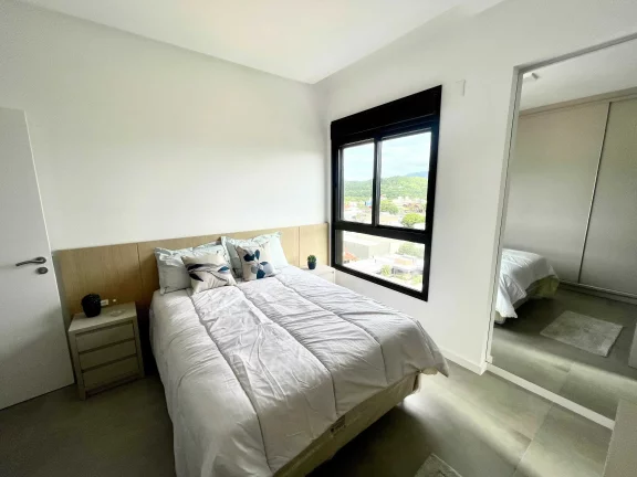 Imagem Apartamento com 3 Suítes sendo 1 master e 2 vagas de garagem no Centro – Balneário Camboriú/SC