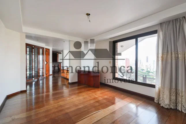 Imagem Apartamento na rua Traipu com 274m² com vista belíssima para Pacaembu.