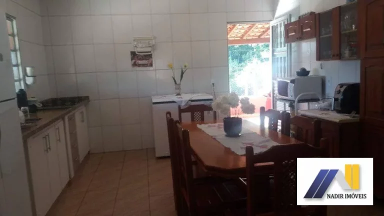 Imagem Chácara com 3 Quartos à Venda, 195 m² em Imbúia - Pouso Alegre