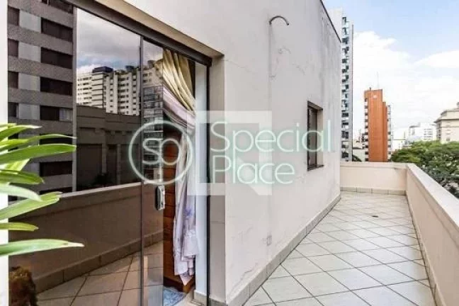 Imagem São 115m² de área privativa, dois dormitórios ( 1 suíte ) e 1 vaga na garagem. Living espaçoso...