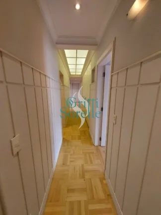 Imagem Apartamento à Venda em Moema - São Paulo / SP.