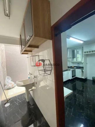 Imagem Sobrado para Locação 3 Quartos, 1 Suite, 2 Vagas, Jardim, Santo André - SP