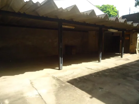 Imagem Excelente barracão para locação com ótima localização, duas entradas, guarita, almoxarifado, v...