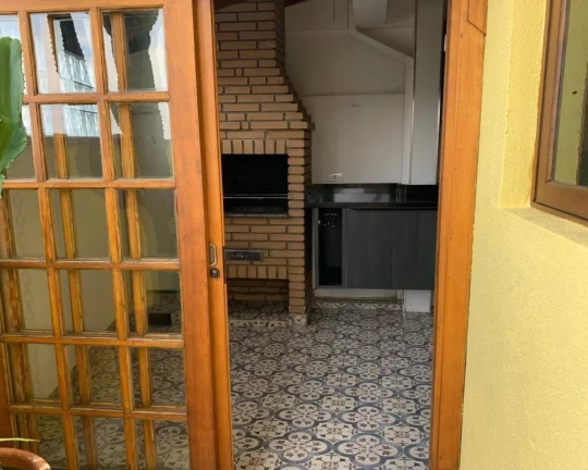 Imagem Sobrado em condomínio 2 Dorm (2 suítes) closet churrasqueira 2 Vagas