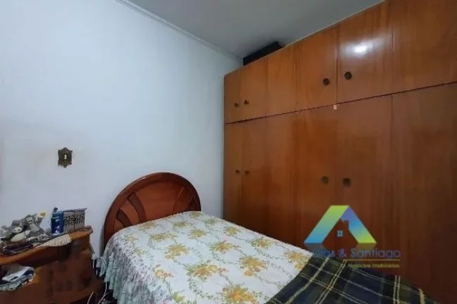 Imagem Casa à venda com 180m², 4 quartos e 2 vagas