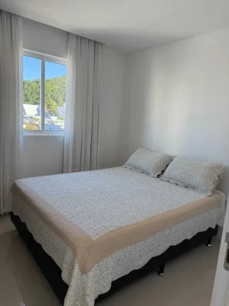 Imagem Apartamento mobiliado com 2 dormitórios sendo 1 suíte e 1 vaga de garagem em Balneário Camboriú