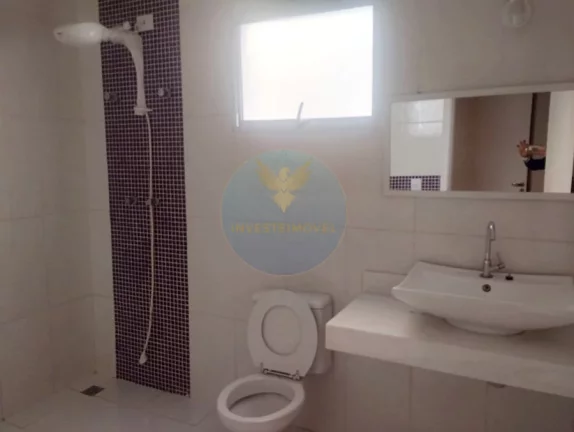 Imagem Casa com 4 Suítes e Área Gourmet em Condomínio Arborizado