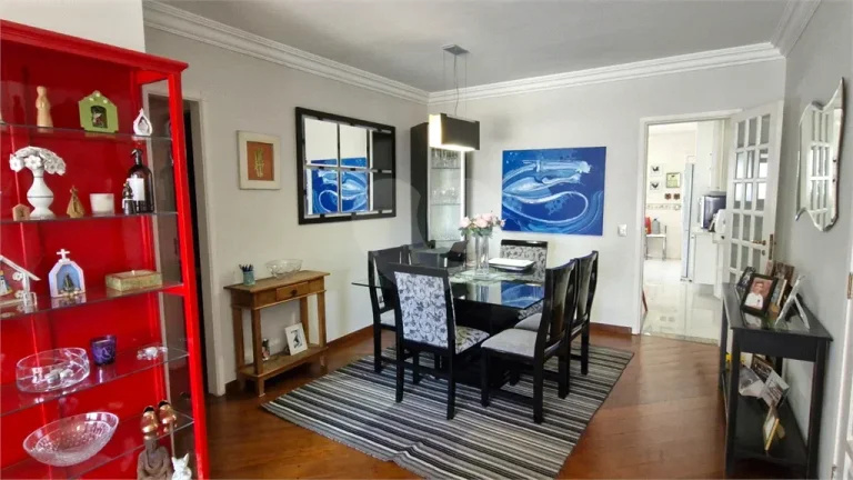 Imagem Apartamento à venda com 3 quartos, sendo 2 suítes, no condomínio Maison Royale, São Paulo - SP