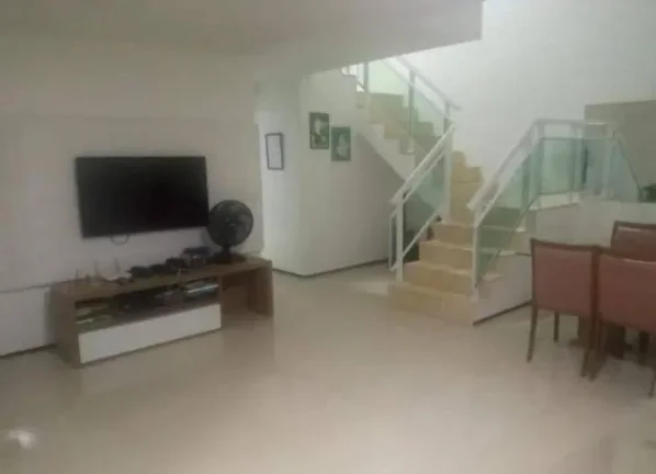 Imagem Casa a venda na Sabiaguaba