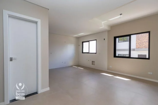 Imagem Excelente sobrado 101 m² com 3 quartos (1 suíte) à venda por R$ 580.000 - Bairro Alto - Curitiba/PR