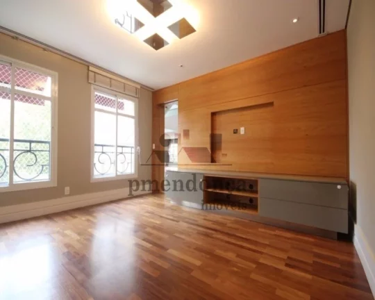 Imagem Apartamento Duplex em Higienópolis, 347m²