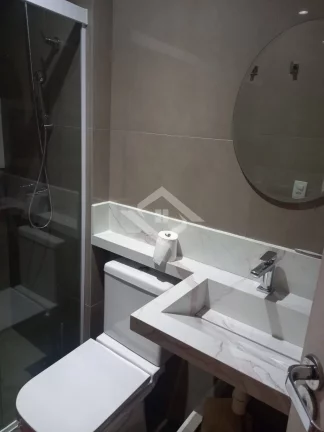 Imagem Cobertura Linear de 2 Quartos para Venda em Niterói com 155 m²