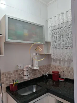 Imagem Casa Sobrado, 3 suítes, 2 vagas - Bosque dos Eucaliptos SJC