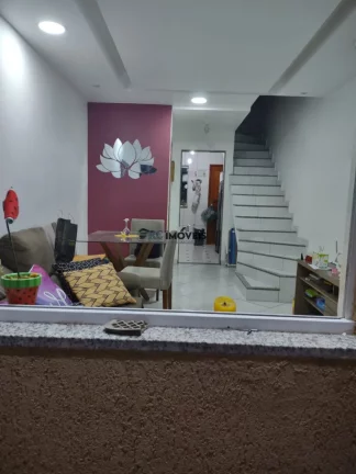 Imagem Casa a Venda no bairro Vista Alegre - São Gonçalo, RJ