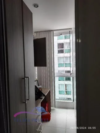 Imagem Apartamento com 105 m² com 3 (três) quartos, uma suíte, duas vagas de garagem, ampla área de lazer.