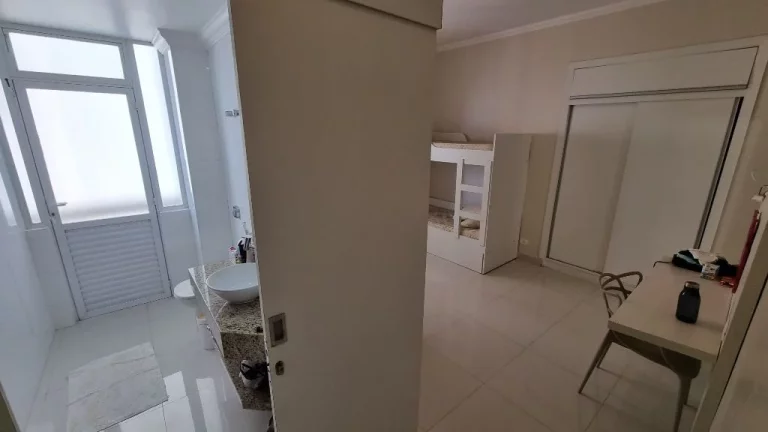 Imagem Apartamento com 3 dormitórios à venda, 188 m² - Pitangueiras - Guarujá/SP