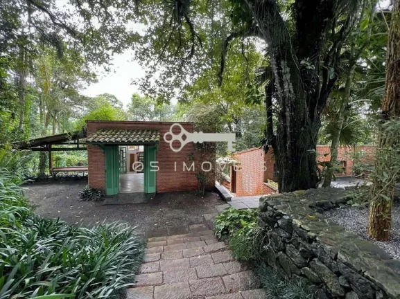 Imagem Chácara com terreno de 5mil m². Ecologia! Arquitetura autoral