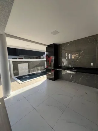 Imagem Casa Alto Padrão NOVA em Condomínio Fechado