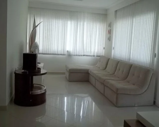 Imagem Apartamento à venda no Guarujá na Praia das Pitangueiras.