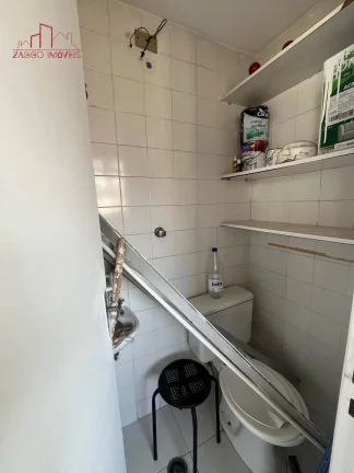 Imagem Apartamento Reformado - 63 m² - 2 Dorms - Horto do Ypê