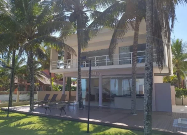 Imagem Casa pé na areia de alto padrão em condomínio fechado em Ubatuba!