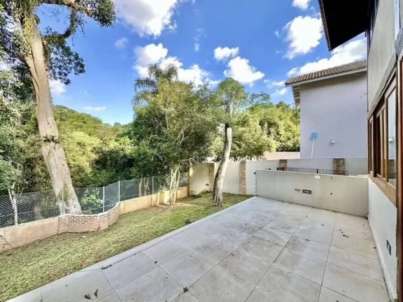 Imagem Cond. Aldeia da Fazendinha - 5 dorms / 3 stes. Voltada para área de preserv