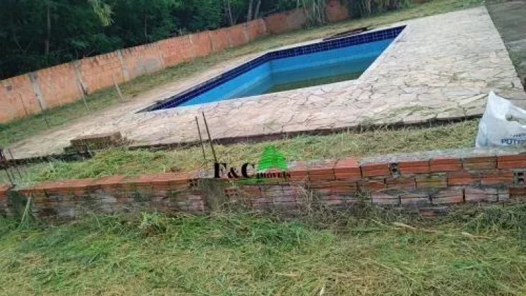 Imagem Chácara para Venda em Limeira, Vila Queiroz, 3 dormitórios, 1 suíte, 1 banheiro, 5 vagas