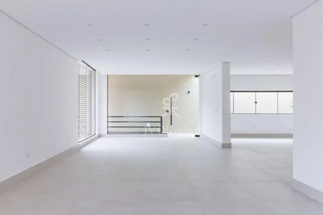 Imagem Sobrado com 5 dormitórios à venda, 378 m²- Jardim Guedala - São Paulo/SP