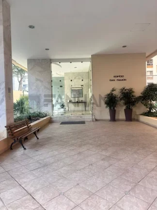 Imagem Alugue já! Apartamento de 4 quartos no Itaim Bibi, São Paulo-SP com 138m², 1 suíte, 3 salas e 2 vagas de garagem.