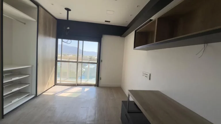 Imagem Apartamento com 4 Quartos para Alugar, 233 m² em Barra Da Tijuca - Rio De Janeiro