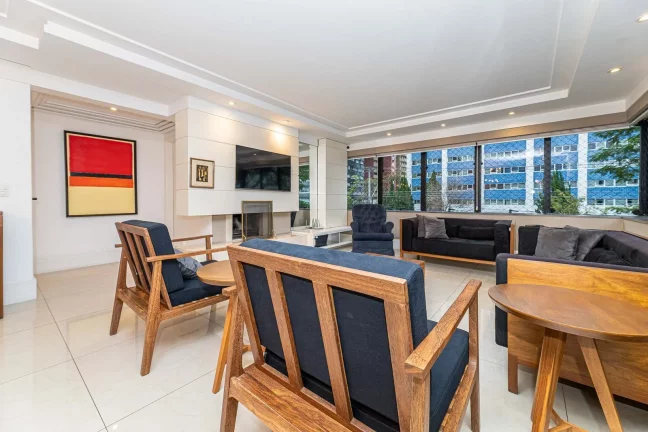 Imagem APARTAMENTO 3 QUARTOS NO BATEL 180,31m²