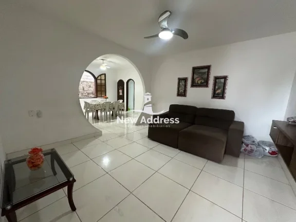 Imagem À venda 3 casas com entradas independentes, na Glória - Vila Velha