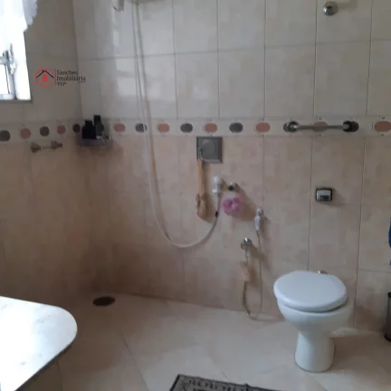 Imagem SOBRADO A VENDA NA VILA PRUDENTE, DIVISA COM A MOOCA, COM 576 METROS.TEM 10 VAGAS DE GARAGEM, QUINTAL E ELEVADOR. A 1100 METROS DO METRÔ VILA PRUDENTE
