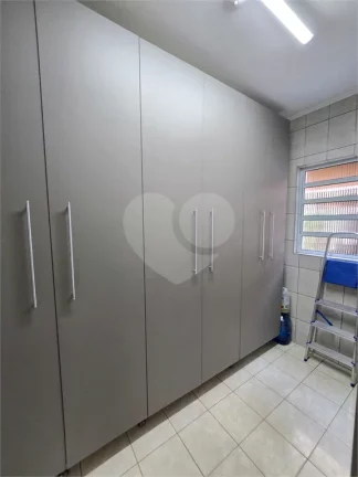 Imagem Sobrado à venda com 4 quartos, sendo 1 suíte, em JAGUARA, São Paulo - SP