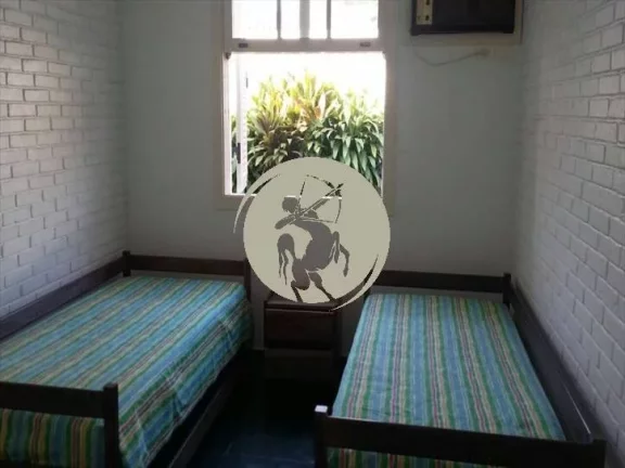 Imagem COM CASA DE CASEIRO, IMPECÁVEL VISITAS SÓ AGENDAR