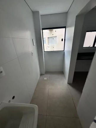 Imagem Casa Triplex Geminada - 134m² ,Arquitetura Moderna, Conforto Excepcional e na melhor localização da Praia da Enseada.